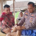 Ipda Purnomo, Polisi Baik Polres Lamongan, Bantu Warga Lumpuh Hidup Sebatang Kara 