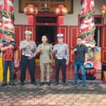 Pastikan Keamanan Imlek, Polres Pasuruan Sterilisasi Tempat Ibadah