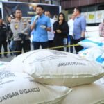 Polda Jatim Amankan Tersangka Penyelundupan Pupuk Bersubsidi di Wilayah Bojonegoro