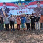 Mendukung Asta Cita Polsek Sukorejo Bersama Gapoktan Tanam Jagung di Karangsono untuk Ketahanan Pangan