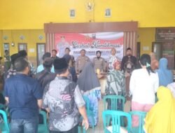 Polres Pasuruan Kenalkan Jenis Narkoba dan Tekankan Pentingnya Siskamling dalam Jumat Curhat