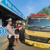 Dari Jalanan untuk Negeri: Satlantas Pasuruan Tebar Semangat Kemerdekaan dengan 1.000 Bendera