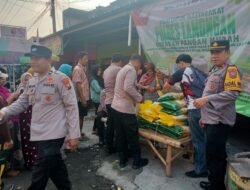 Polres Lamongan Salurkan 27 ton Beras Melalui Bazar Gerakan Pangan Murah
