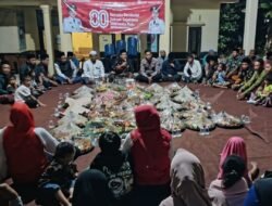 Semangat Kemerdekaan: Warga Oro-Orobulu Rayakan HUT RI ke-80 dengan Tumpengan