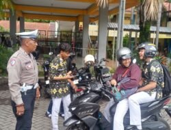 Satlantas Polres Pasuruan Gelar Pendampingan dan Penertiban Kendaraan Pelajar di SMAN 1 Pandaan