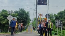 Satlantas Polres Pasuruan Gencet ‘Lubang Maut’: Tutup Permanen Perlintasan Tanpa Palang