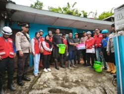 Gelombang Kepedulian Usai Amukan Longsor: Polres Pasuruan Salami Duka Keluarga Korban Tlogosari