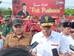 Mengayuh Masa Depan: Bantuan 100 Becak Listrik Jawab Doa Para Tukang Becak Pasuruan