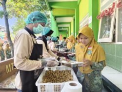 Pertama di Pasuruan, Program MBG di MTsN 1 Disajikan dengan Sistem Prasmanan