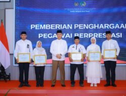 Kakanwil Ditjenpas Jatim Beri Penghargaan ke Lapas Tulungagung: Bentuk Komitmen Bersih dari Narkoba