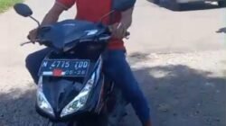 ‎Jalan Rusak di Kawasan Industri PIER Bahayakan Pengendara Motor, Warga Minta Segera Diperbaiki