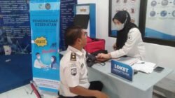 ‎Lapas Pasuruan Hadirkan Layanan Kesehatan Gratis bagi Puluhan Pengunjung, Cek Tekanan Darah hingga Asam Urat