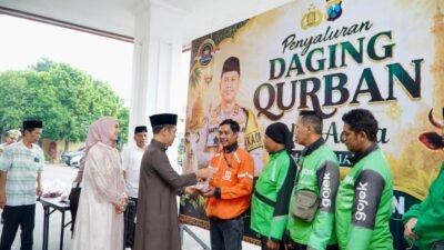Polres Pasuruan Salurkan 16 Sapi dan 57 Kambing Kurban untuk Masyarakat di Hari Idul Adha