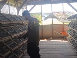 Bhabinkamtibmas Masangan Monitoring Peternakan Puyuh Produktif Milik Bumdes