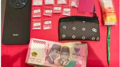 Satresnarkoba Polres Pasuruan Gagalkan Peredaran Sabu, Pria Lansia Simpan 4 Gram Sabu di Gorden Rumahnya