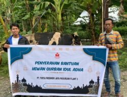 Pererat Silaturahmi, PT Tirta Fresindo Jaya Pasuruan 3 Salurkan Bantuan Hewan Qurban untuk Desa Kurung