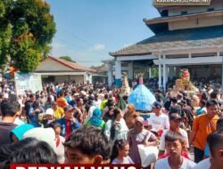 ‎Ribuan Jiwa Bergema di Karangrejo: Sedekah Bumi, Syukur yang Menari dan Berkah yang Diperebutkan ‎