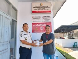 Tak Hanya Layani Rohani, Yayasan Bejana Bagi Negeri Salurkan Obat dan Vitamin untuk WBP Lapas Pasuruan