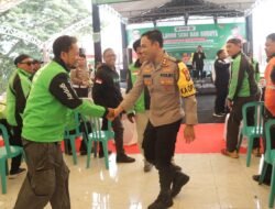 Silaturohmi Akbar Dengan Driver Ojol, Kapolres Pasuruan Sampaikan Pesan Kamtibmas Ingatkan Keselamatan